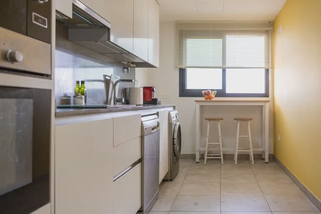 2 soveværelse Lejlighed til salg i Vélez-Málaga med swimmingpool garage - € 230.000 (Ref: 10130215)