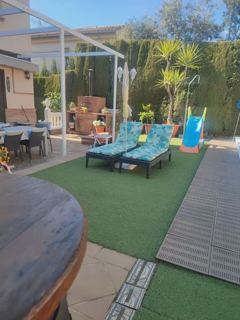 3 soveværelse Villa til salg i Albolote med swimmingpool - € 265.000 (Ref: 10130520)