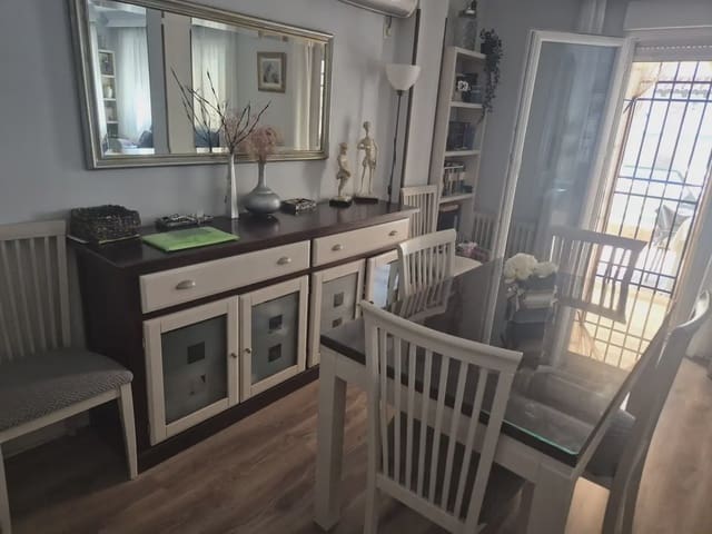 3 soveværelse Villa til salg i Albolote med swimmingpool - € 265.000 (Ref: 10130520)