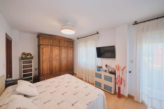 3 sypialnia Willa na sprzedaż w Albolote z basenem - 265 000 € (Ref: 10130520)