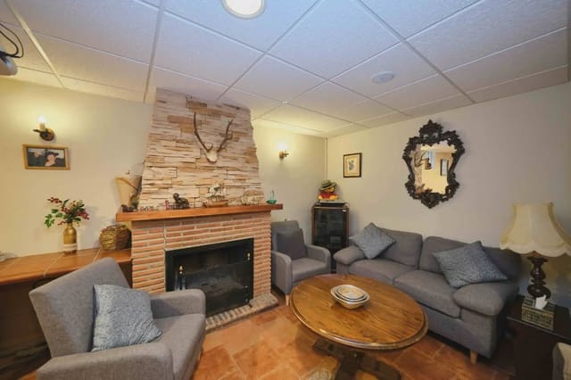 3 sypialnia Willa na sprzedaż w Albolote z basenem - 265 000 € (Ref: 10130520)