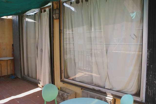 2 soveværelse Lejlighed til salg i Los Remedios, Sevilla by - € 147.839 (Ref: 10136349)