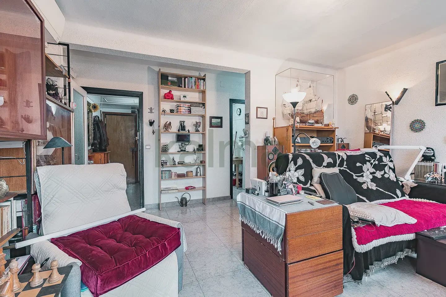 2 soveværelse Penthouse til salg i Barcelona by - € 50.771 (Ref: 10136749)