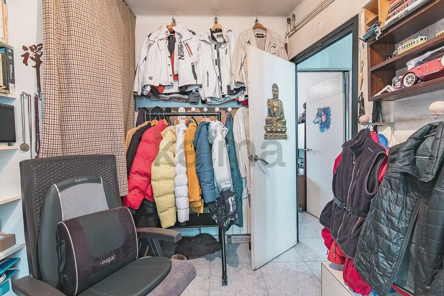 2 soveværelse Penthouse til salg i Barcelona by - € 50.771 (Ref: 10136749)