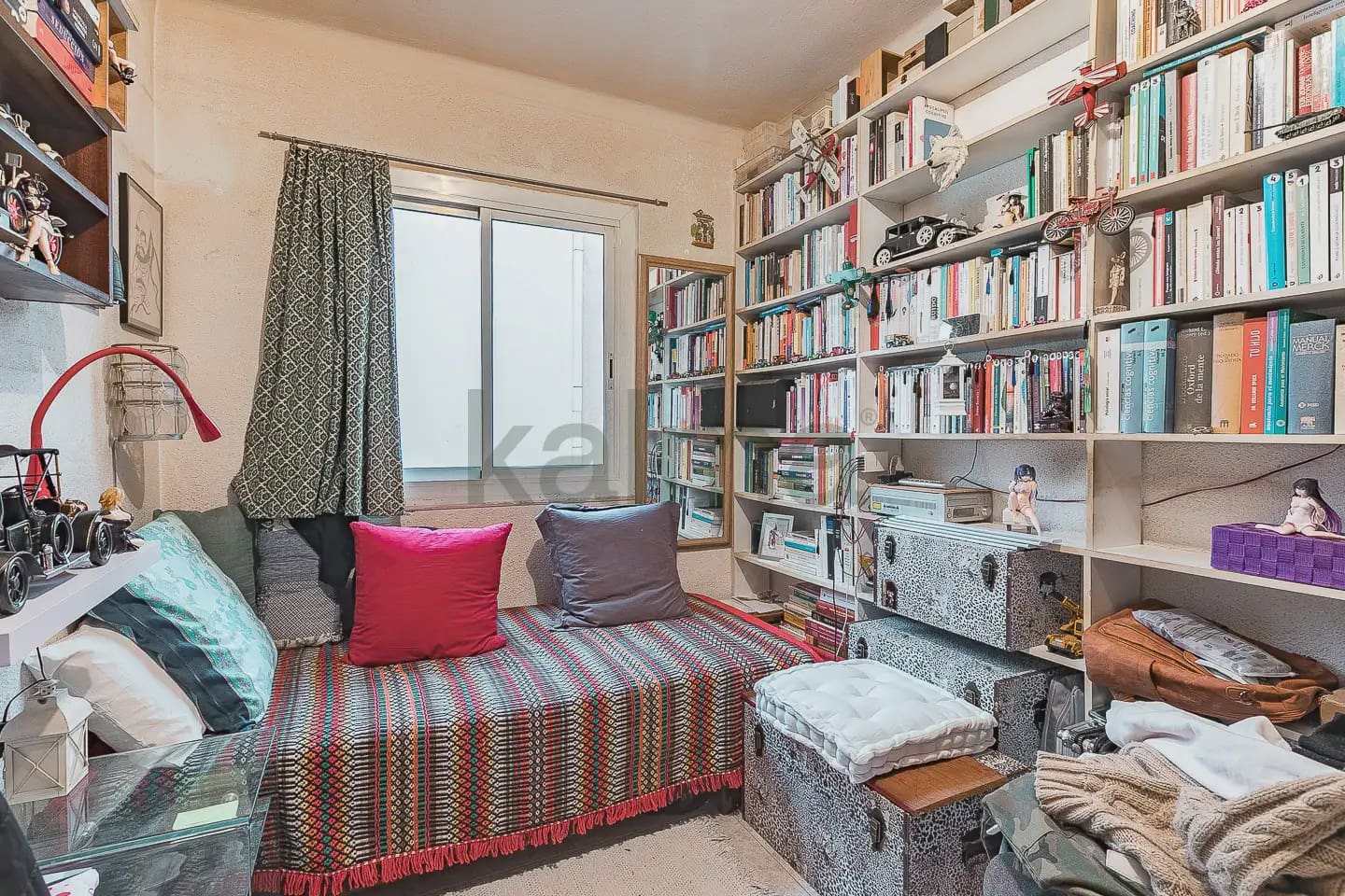 2 soveværelse Penthouse til salg i Barcelona by - € 50.771 (Ref: 10136749)
