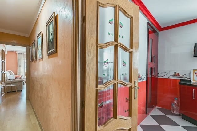 3 slaapkamer Flat te koop in Colonia Madrid, Benidorm - € 156.159 (Ref: 10144859)