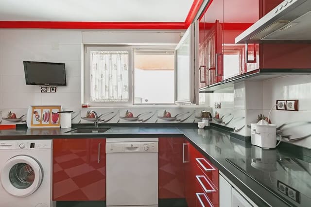3 slaapkamer Flat te koop in Colonia Madrid, Benidorm - € 156.159 (Ref: 10144859)