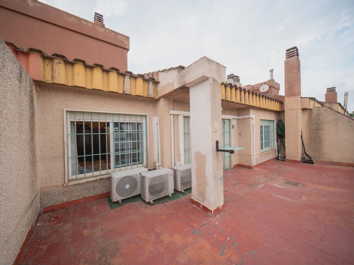 4 sypialnia Penthouse na sprzedaż w Almansa z garażem - 94 050 € (Ref: 10144860)