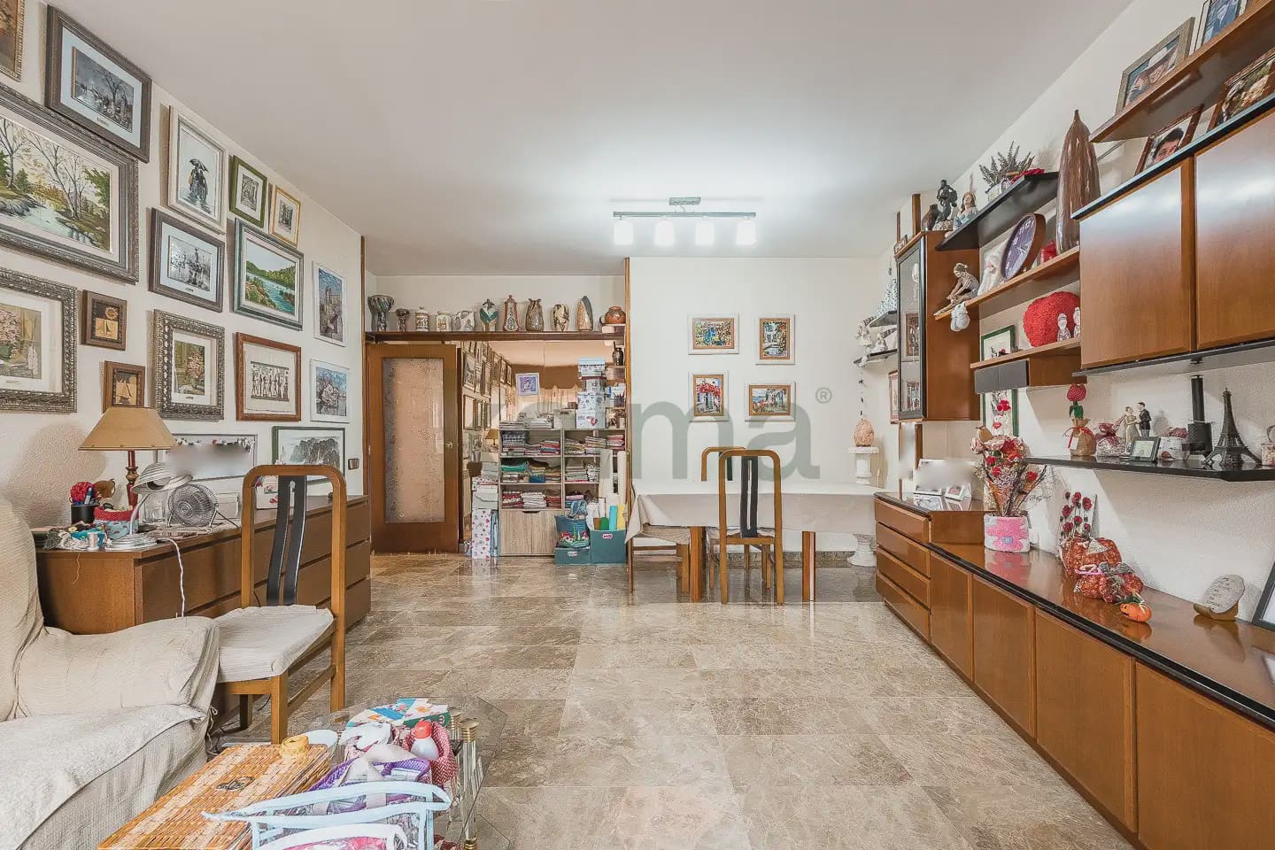 4 makuuhuone Asunto myytävänä paikassa L'Hospitalet de Llobregat mukana 
autotalli - 282 133 € (Ref: 10145231)