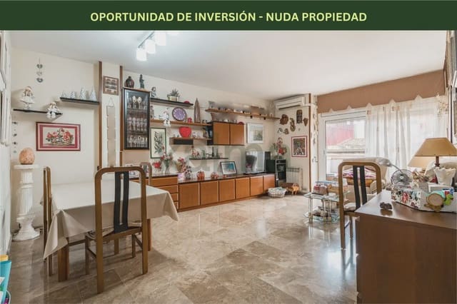 4 makuuhuone Asunto myytävänä paikassa L'Hospitalet de Llobregat mukana 
autotalli - 282 133 € (Ref: 10145231)