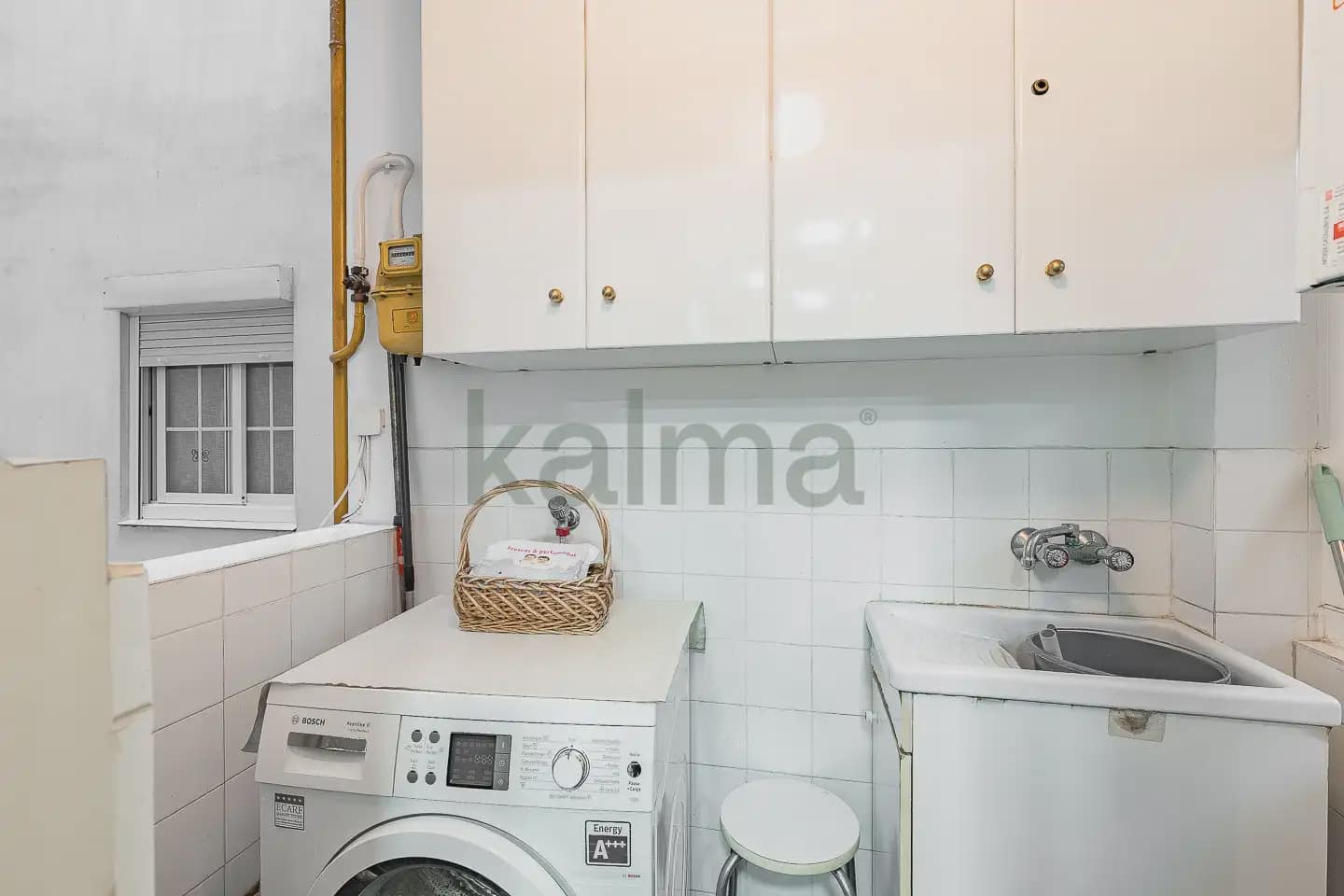 4 bedroom Flat for sale in Terrassa - € 203,819 (Ref: 10167882)