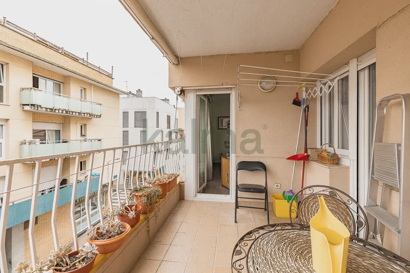 4 bedroom Flat for sale in Terrassa - € 203,819 (Ref: 10167882)
