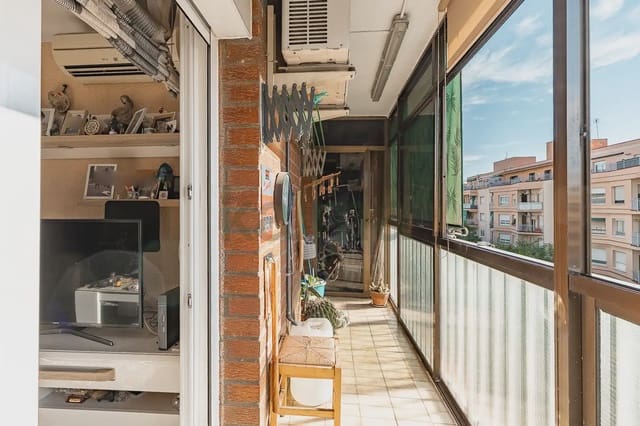 3 soveværelse Lejlighed til salg i El Prat de Llobregat - € 202.102 (Ref: 10170033)