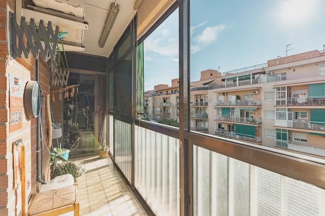 3 soveværelse Lejlighed til salg i El Prat de Llobregat - € 202.102 (Ref: 10170033)