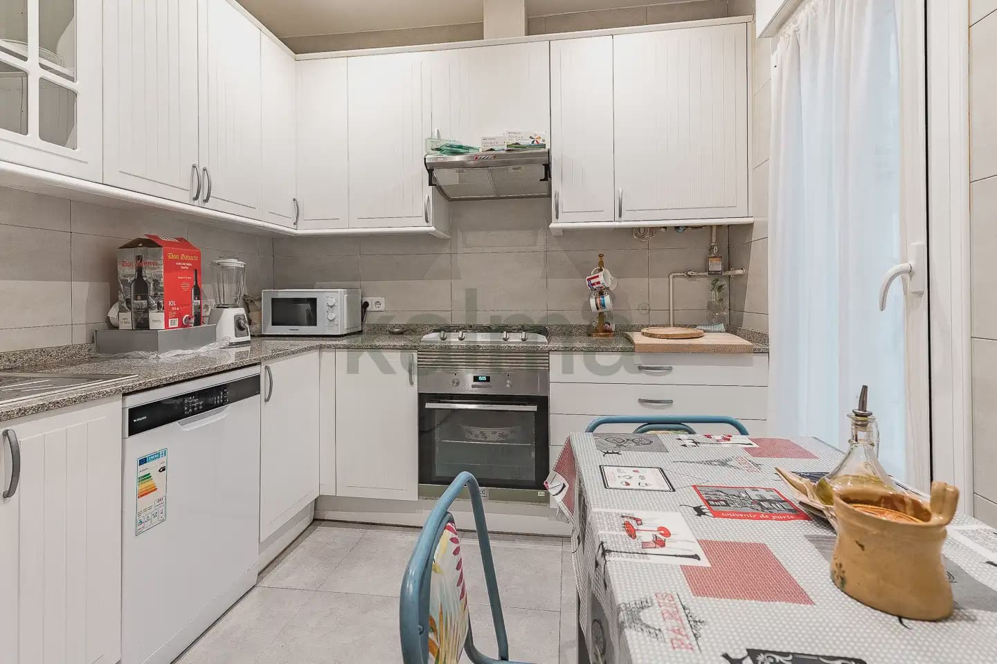 4 soveværelse Lejlighed til salg i Madrid by - € 831.463 (Ref: 10181739)