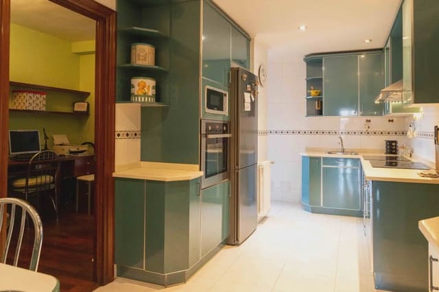 4 makuuhuone Asunto myytävänä paikassa Bilbao - 285 356 € (Ref: 10183306)
