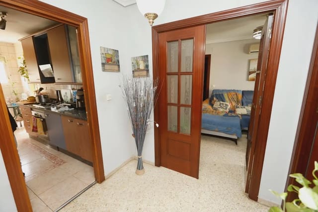 3 Zimmer Wohnung zu verkaufen in Bda. Pino Montano, Sevilla Stadt - 109.752 € (Ref: 10186239)