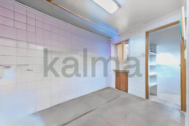 Casa de 3 habitaciones en El Palmeral - San Antón, Elche / Elx en venta - 160.000 € (Ref: 9981085)