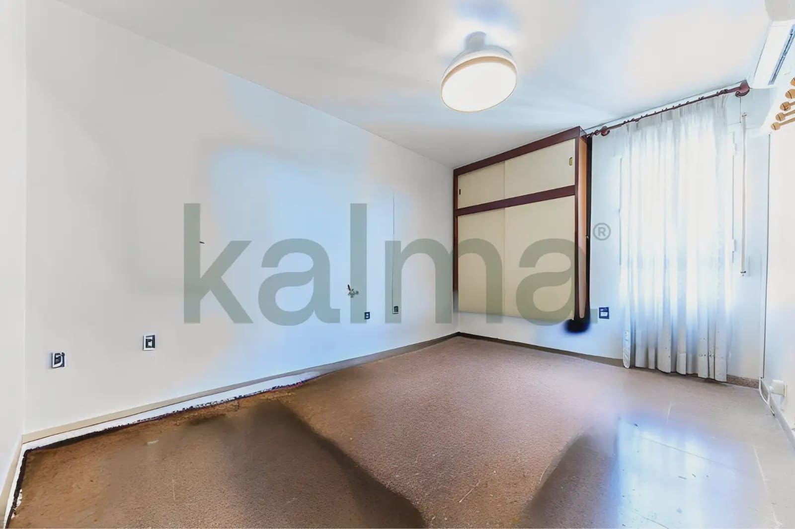 Casa de 3 habitaciones en Elche / Elx en venta - 160.000 € (Ref: 9981085)