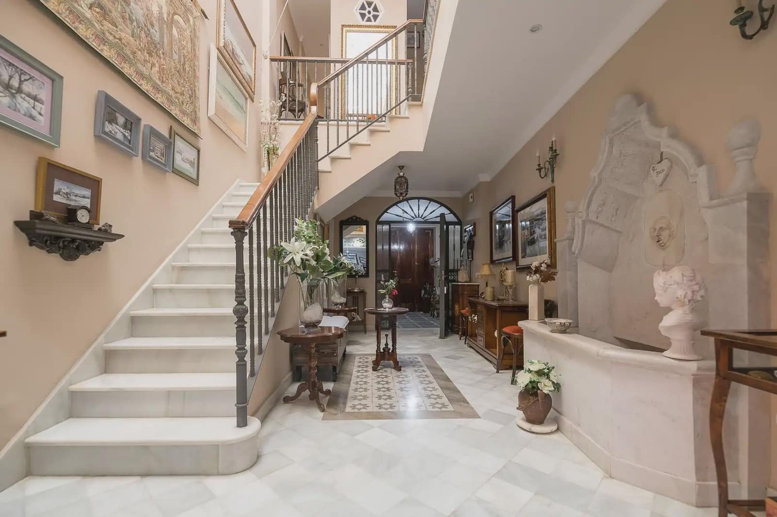 4 chambre Maison de Ville à vendre à El Puerto de Santa Maria avec garage - 500 000 € (Ref: 9981086)