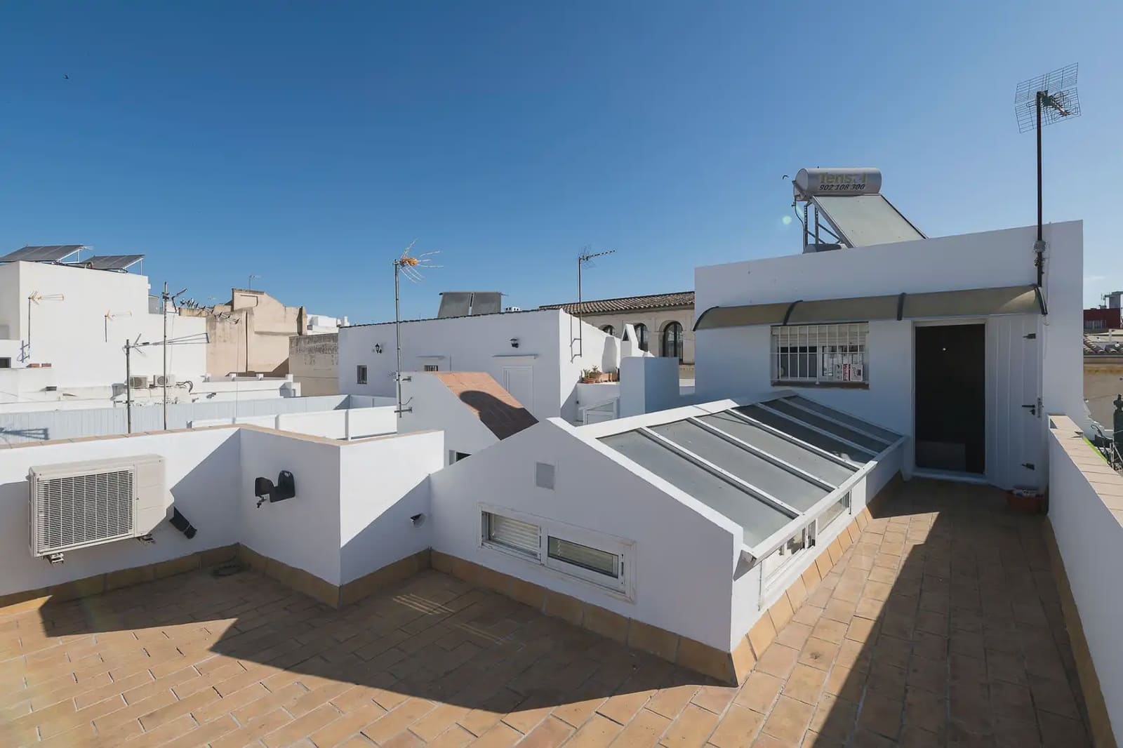 4 chambre Maison de Ville à vendre à El Puerto de Santa Maria avec garage - 500 000 € (Ref: 9981086)