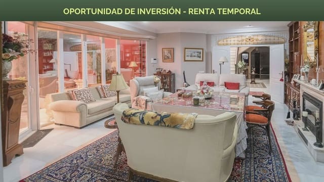 4 bedroom Townhouse for sale in El Puerto de Santa María with garage - € 300,000 (Ref: 9981086)