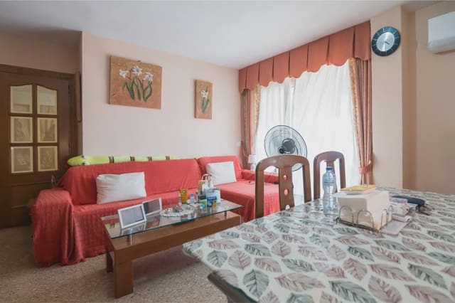 4 soveværelse Lejlighed til salg i La Fontsanta, Valencia by - € 165.391 (Ref: 9981087)