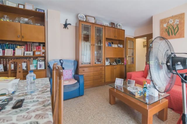 4 soveværelse Lejlighed til salg i La Fontsanta, Valencia by - € 165.391 (Ref: 9981087)