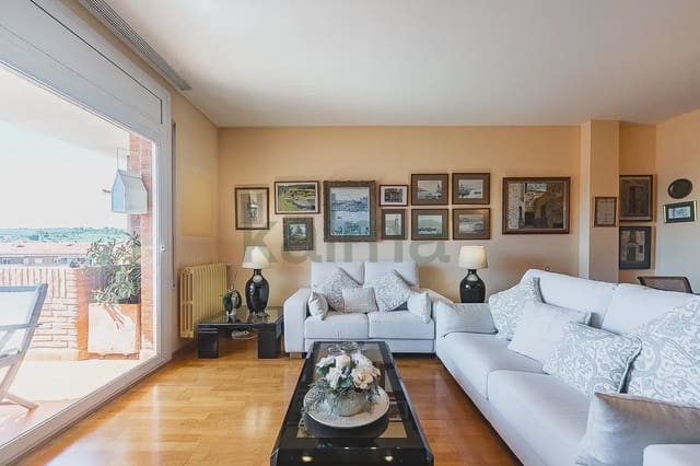 4 soverom Leilighet til salgs i Sant Quirze del Vallès med svømmebasseng garasje - € 357 953 (Ref: 9981088)
