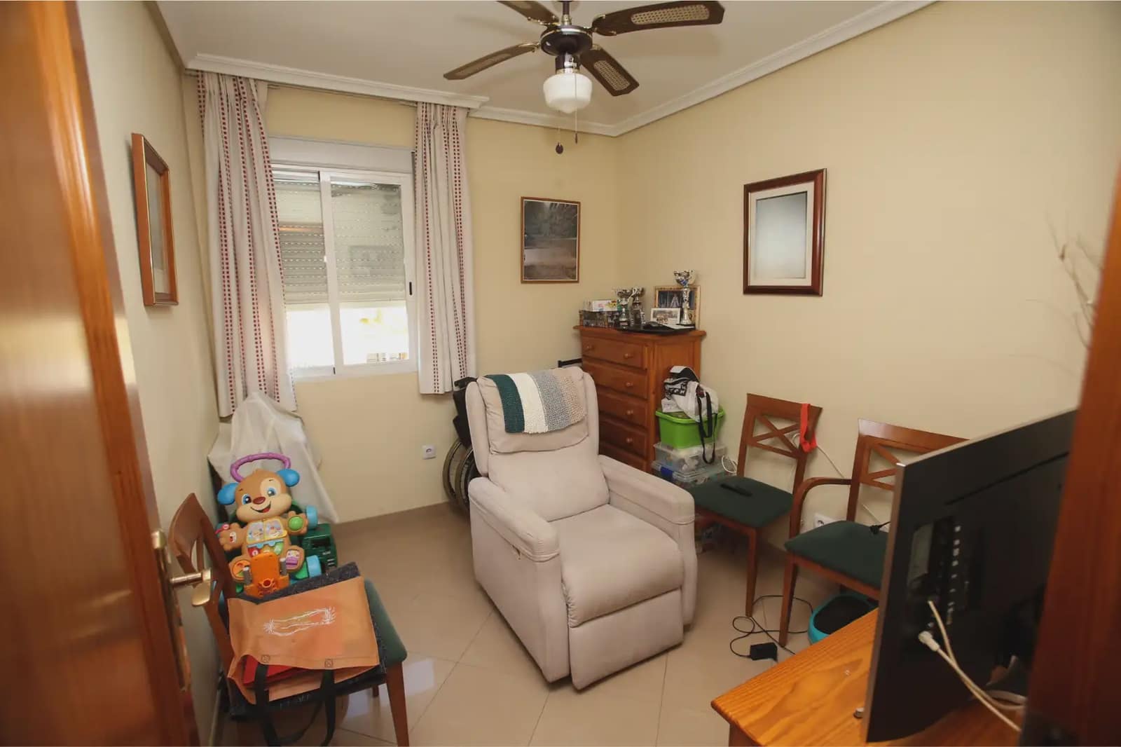 4 soverom Leilighet til salgs i Sevilla by - € 124 000 (Ref: 9981089)