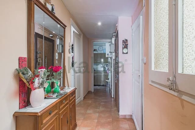 3 soverom Leilighet til salgs i Sant Pere, Santa Caterina i La Ribera, Barcelona by - € 370 876 (Ref: 9981091)