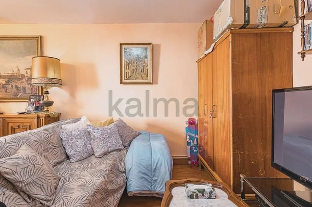 3 soverom Leilighet til salgs i Sant Pere, Santa Caterina i La Ribera, Barcelona by - € 370 876 (Ref: 9981091)