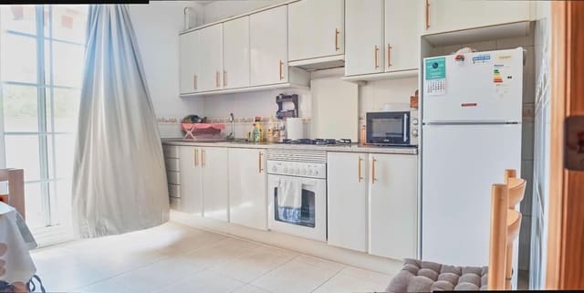 2 soveværelse Lejlighed til salg i Piedras Redondas - Torrecárdenas, Almería by - € 70.730 (Ref: 9981093)