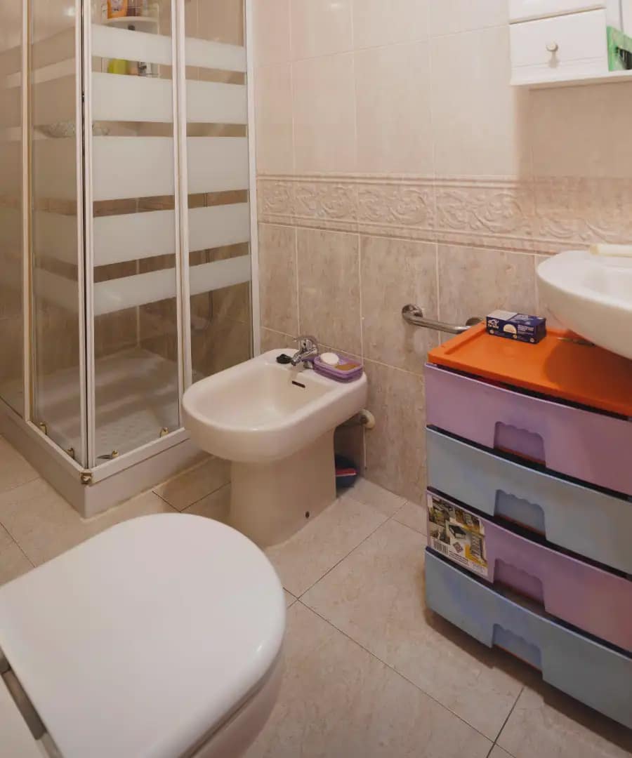 2 Zimmer Wohnung zu verkaufen in Almeria Stadt - 70.730 € (Ref: 9981093)
