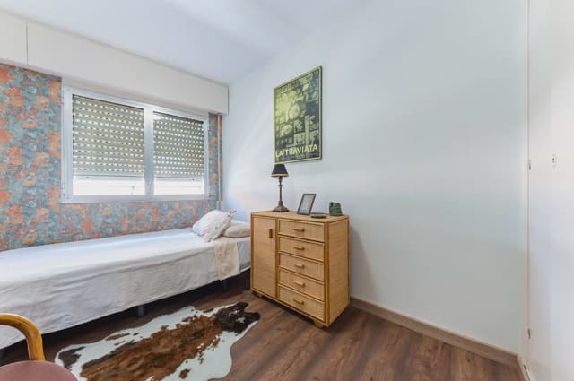 3 soveværelse Lejlighed til salg i Raval Roig - Virgen del Socorro, Alicante by - € 147.473 (Ref: 9981094)
