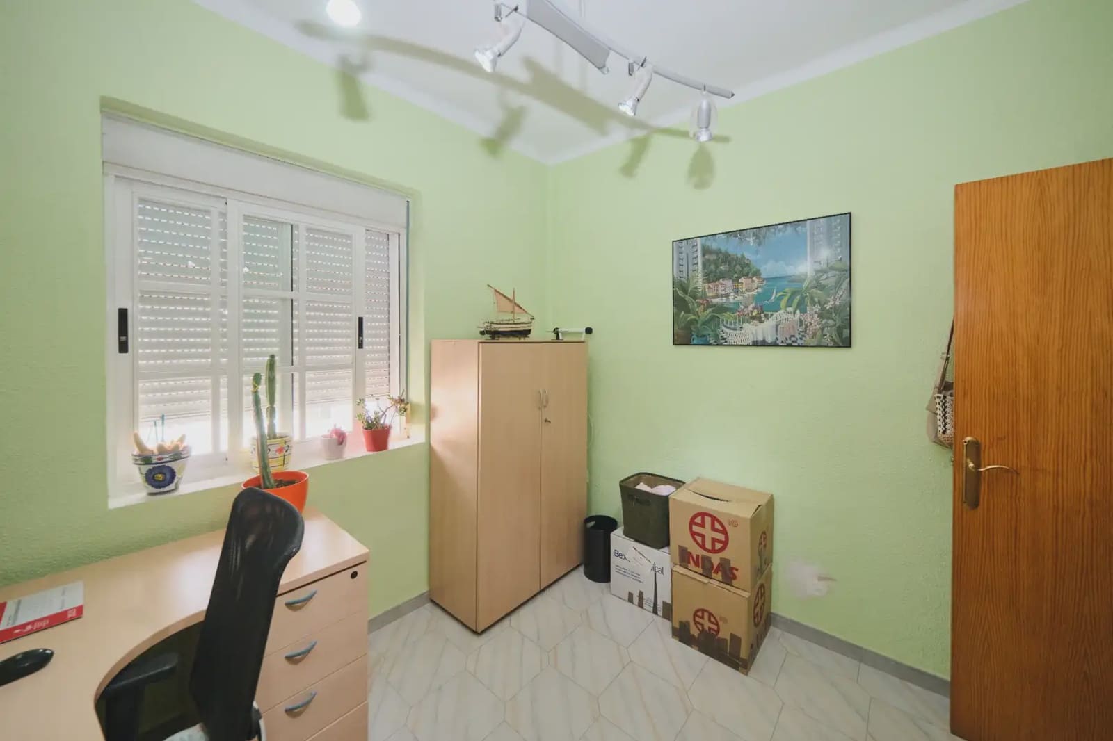 Piso de 3 habitaciones en Granada ciudad en venta - 122.604 € (Ref: 9981095)