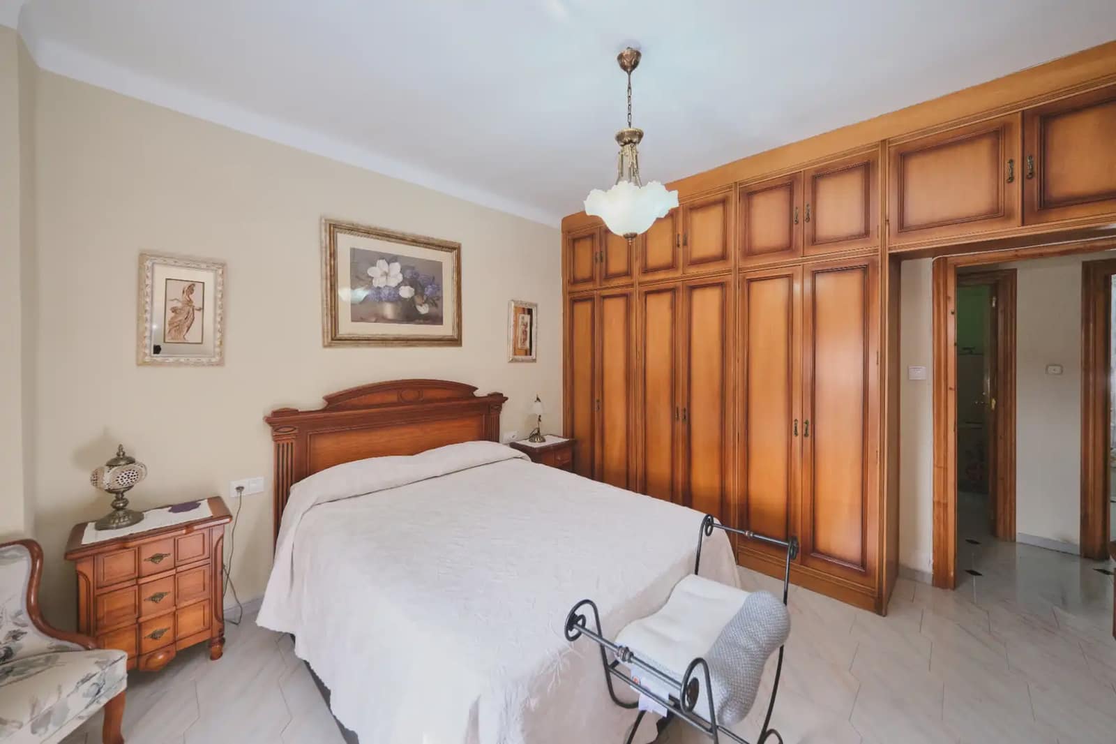 Piso de 3 habitaciones en Granada ciudad en venta - 122.604 € (Ref: 9981095)