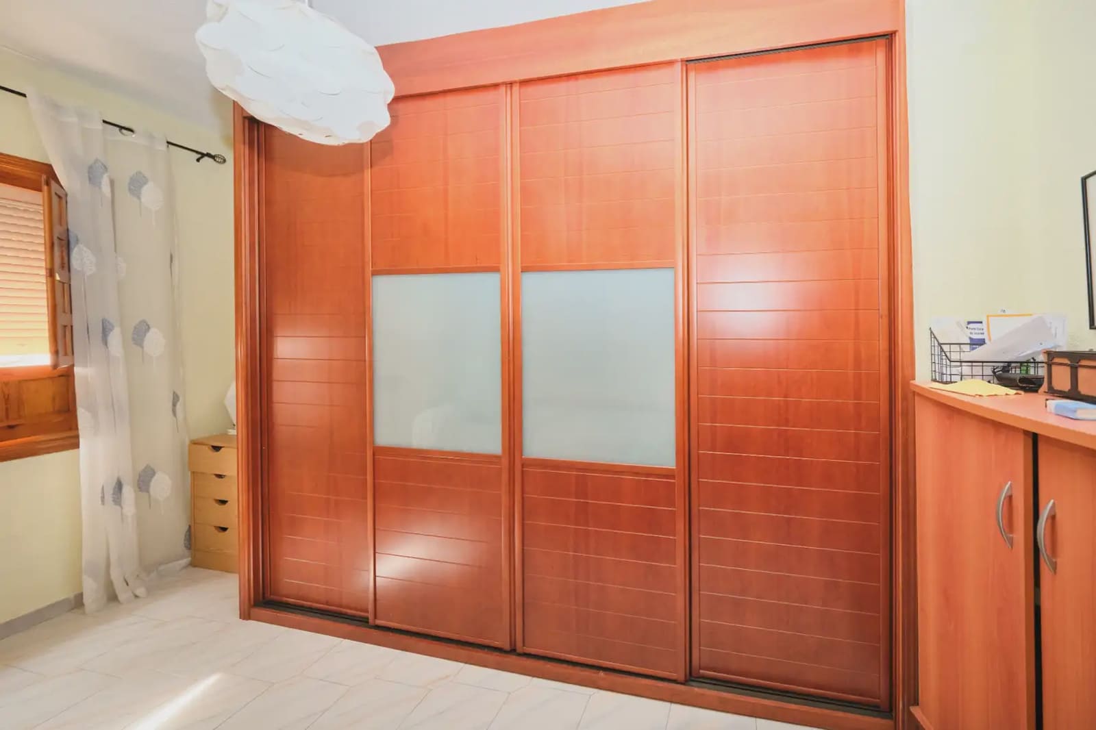 Piso de 3 habitaciones en Granada ciudad en venta - 122.604 € (Ref: 9981095)