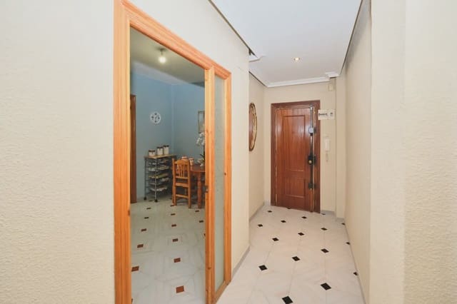 3 bedroom Flat for sale in Angustias - Chana - Encina, Granada city - € 122,604 (Ref: 9981095)