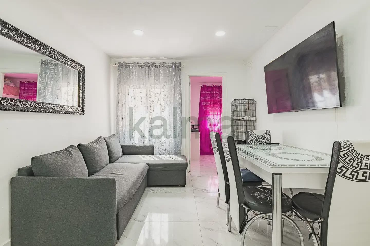 Piso de 3 habitaciones en Santa Coloma de Gramenet en venta - 99.500 € (Ref: 9981097)