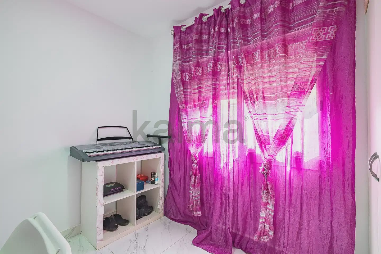 Piso de 3 habitaciones en Santa Coloma de Gramenet en venta - 99.500 € (Ref: 9981097)