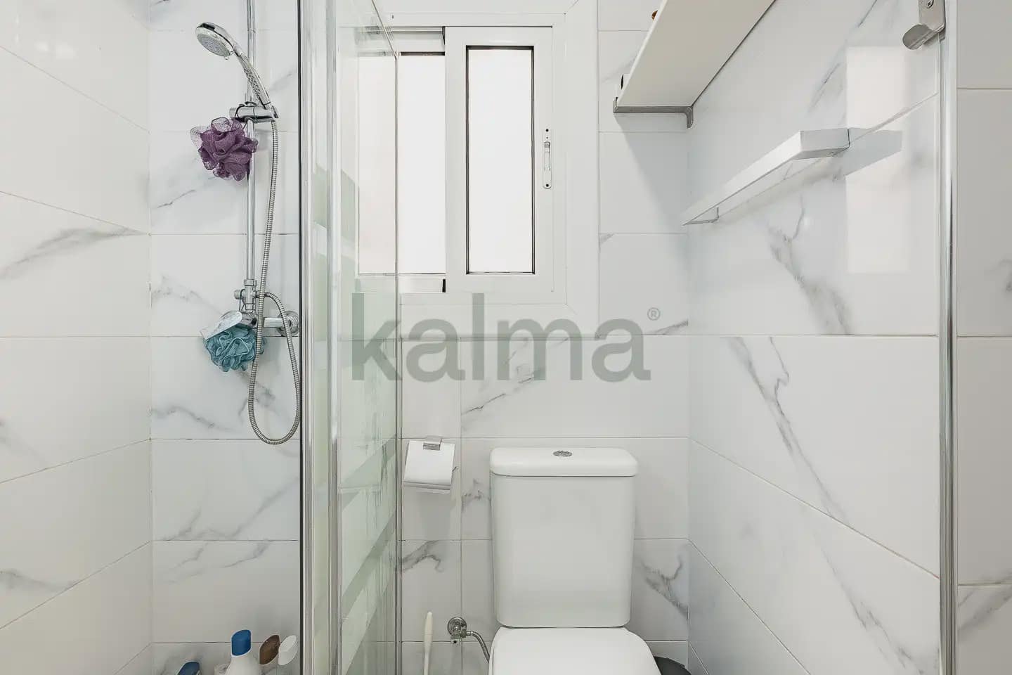 Piso de 3 habitaciones en Santa Coloma de Gramenet en venta - 99.500 € (Ref: 9981097)