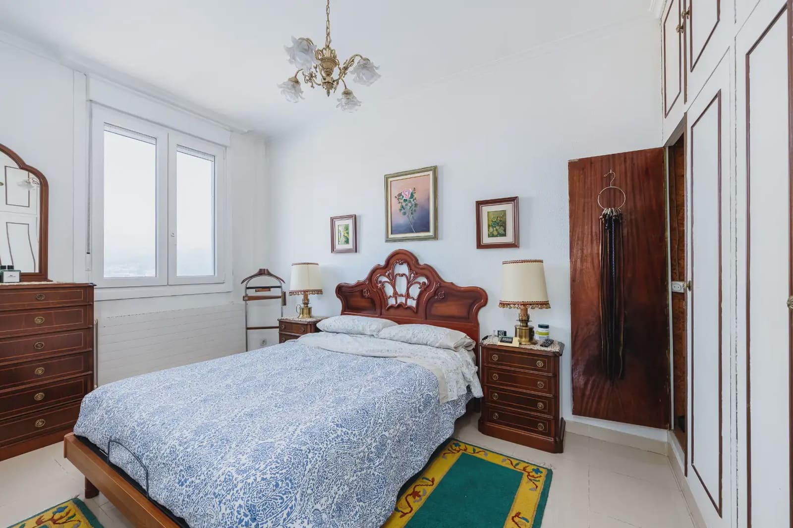 9 bedroom Villa for sale in Vigo with garage - € 382,438 (Ref: 9981100)