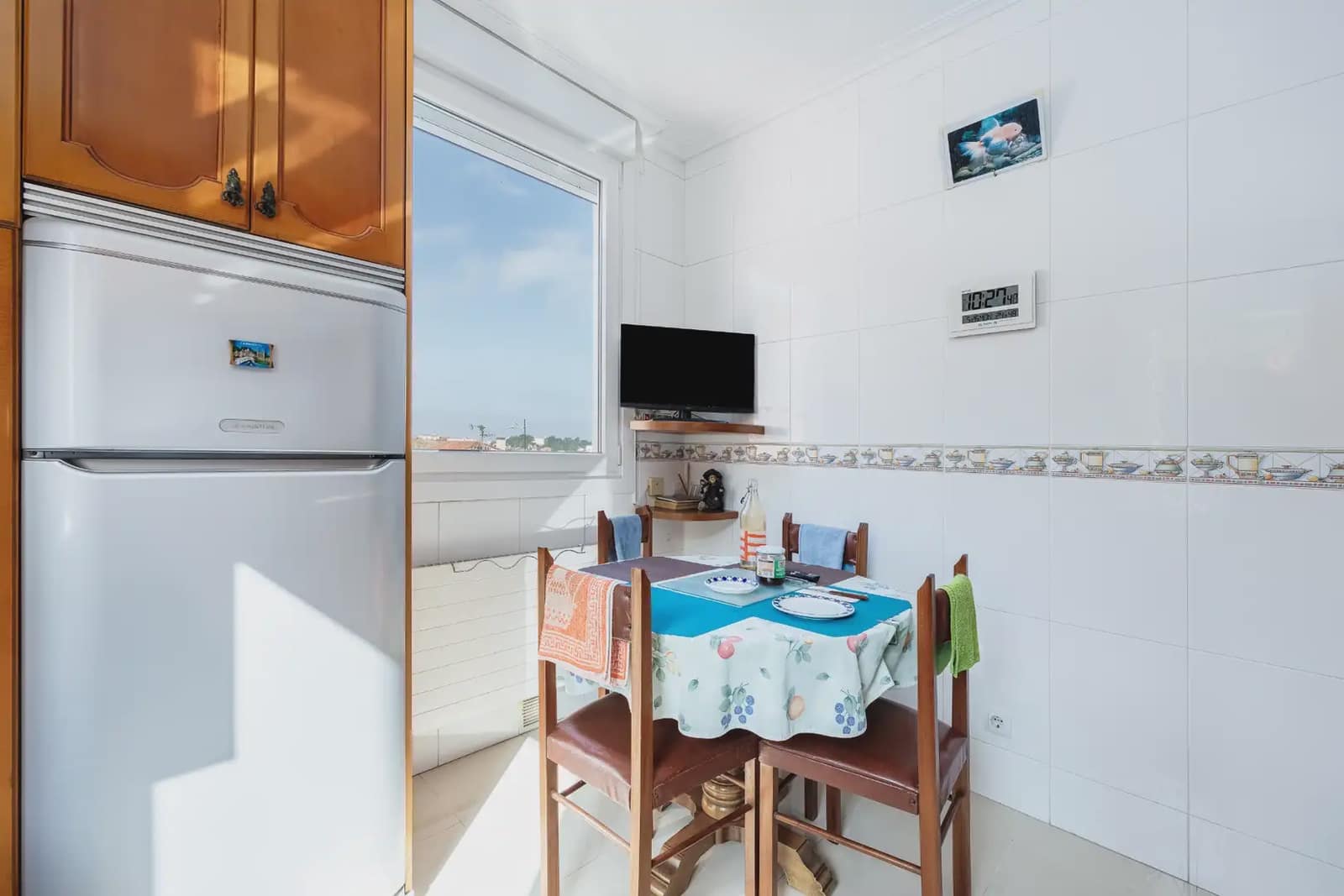 9 bedroom Villa for sale in Vigo with garage - € 382,438 (Ref: 9981100)