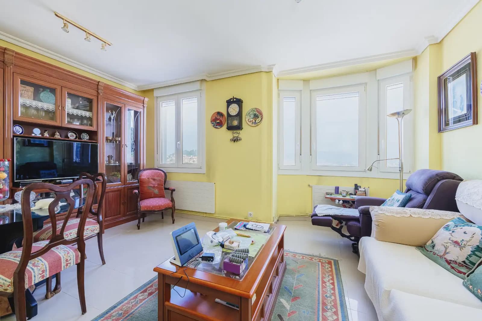 9 bedroom Villa for sale in Vigo with garage - € 382,438 (Ref: 9981100)
