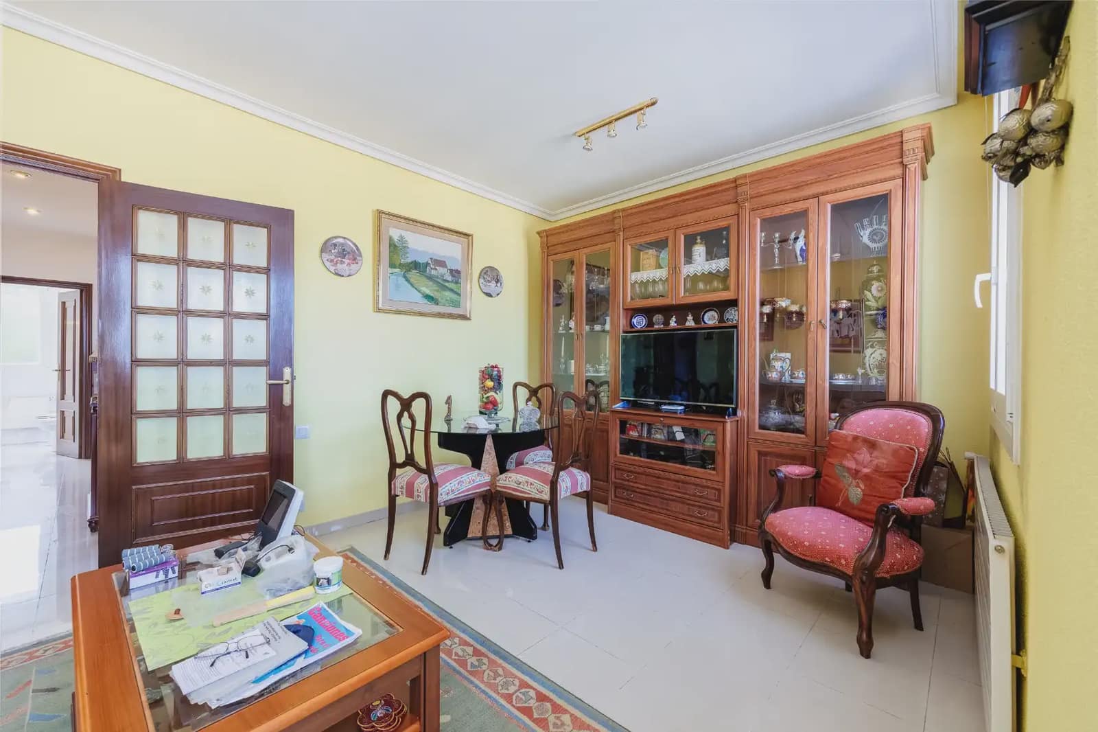 9 bedroom Villa for sale in Vigo with garage - € 382,438 (Ref: 9981100)