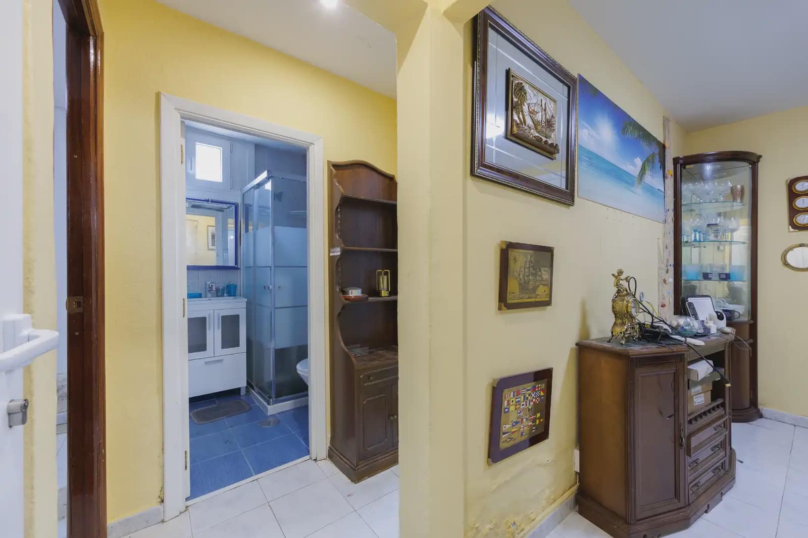9 bedroom Villa for sale in Vigo with garage - € 382,438 (Ref: 9981100)