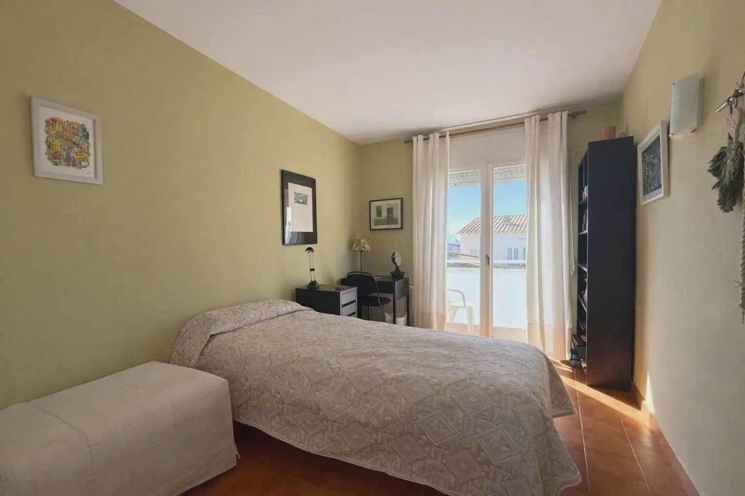 3 bedroom Apartment for sale in Sant Pere de Ribes with garage - € 331,500 (Ref: 9981102)