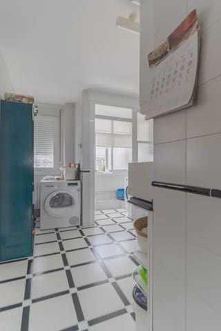 3 bedroom Flat for sale in A Coruña city - € 103,633 (Ref: 9981103)