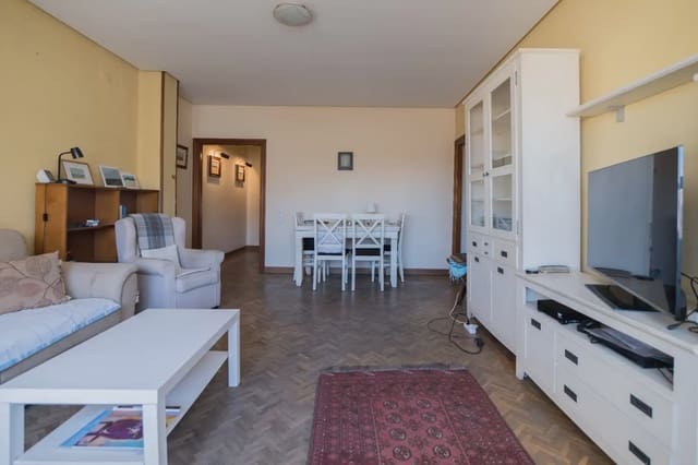 Piso de 3 habitaciones en La Petxina, València ciudad en venta - 312.693 € (Ref: 9981105)